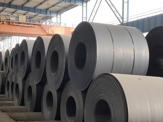 Q235 bobinas de acero al carbono laminadas en caliente, encurtidas y aceite 3-25 mm