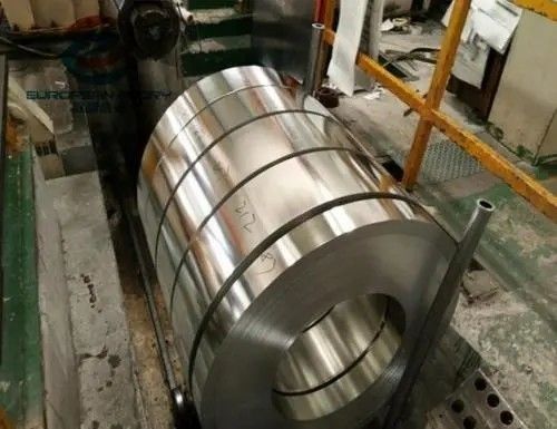 SAE1006 Bandas de acero al carbono laminadas en frío 0,2-1,5 mm de espesor